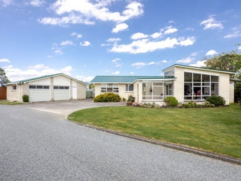 63 McPhee Street, Dannevirke, Dannevirke