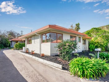 76 Hinemoa Street, Paraparaumu
