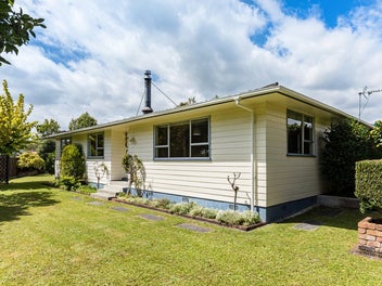 13 Fremont Grove, Totara Park, Upper Hutt