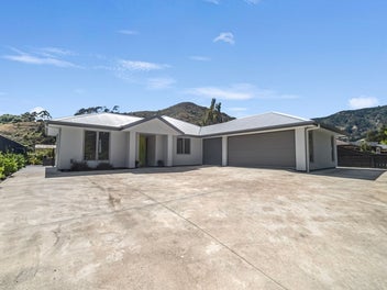 11 Todd Bush Road, Wakapuaka, Nelson