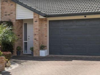 17 Greenbrooke Drive, Flat Bush, Auckland