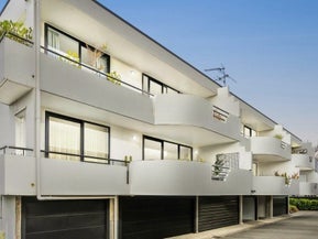 2/55 Carlton Mill Road, Merivale, Christchurch