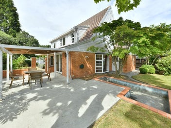 11 Guinness Crescent, Ilam, Christchurch