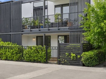 4/142 Leinster Road, Merivale, Christchurch