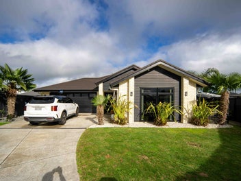4 Ladeira Place, Fitzroy, Hamilton