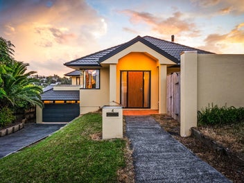 4 Tellin Close, Massey, Auckland