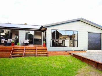10A Richard Street, Titahi Bay, Porirua