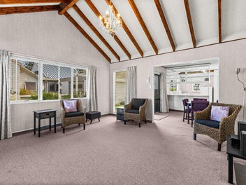 4/249 Taradale Road, Pirimai, Napier