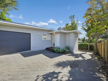 58A Ripon Crescent, Meadowbank, Auckland