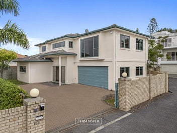 184 Grand Drive, Remuera, Auckland