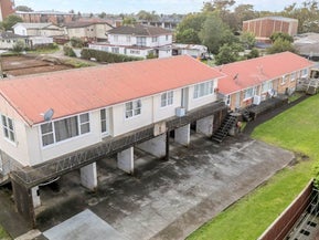 35 Miles Avenue, Papatoetoe, Auckland
