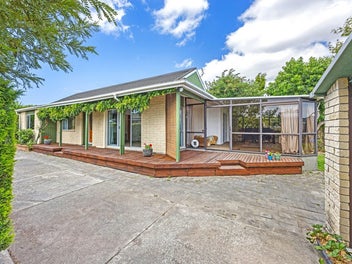277 Hendersons Road, Hoon Hay, Christchurch