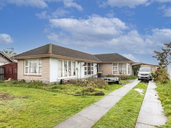 19 Logie Place, Bromley, Christchurch