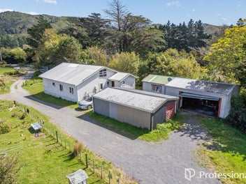 120 Upper Fitzherbert Road, Wainuiomata, Wainuiomata