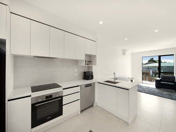 13C Everitt Road, Ōtara, Auckland