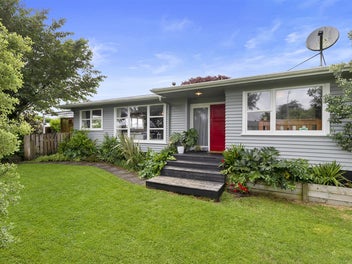 2 Bremridge Place, Melville, Hamilton
