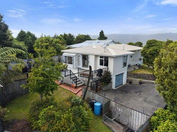 69 Belmont Terrace, Belmont, Lower Hutt