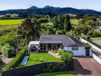 17 Linda Street, Oakura, Oakura