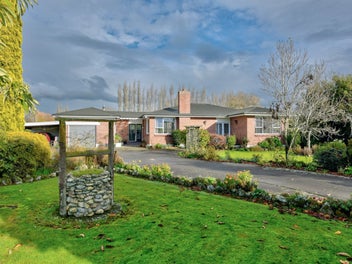 43 Charlton Siding Road, Charlton, Gore