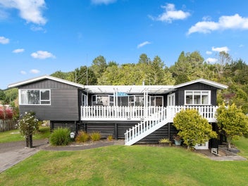 6 Aoturoa Avenue, Rotoiti Forest, Rotorua