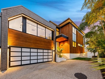 131A Beach Road, Castor Bay, Auckland