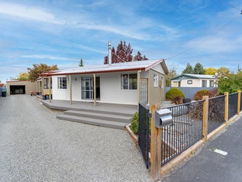 17 Macaulay Place, Twizel