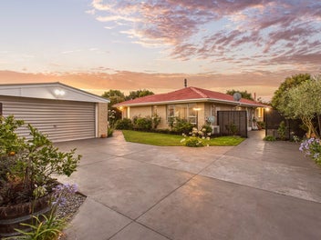 29 Wades Avenue, Saint Martins, Christchurch