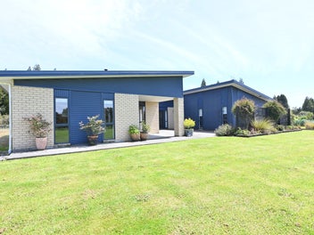 28 Craig Road, Ruatapu