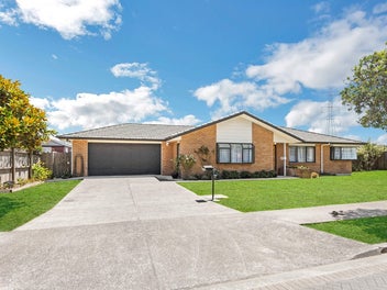4 Hawkley Close, Flat Bush, Auckland