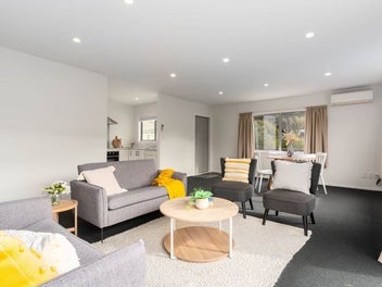 7B Mclellan Street, Tawa, Wellington