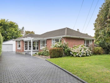 32 Flower Street, Bryndwr, Christchurch