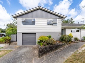 6 Brightwater Crescent, Totara Park, Upper Hutt