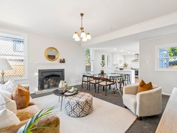 19 Paparoa Road, Cockle Bay, Auckland
