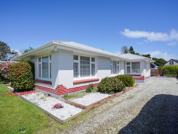 64 Ariki Avenue, Otatara