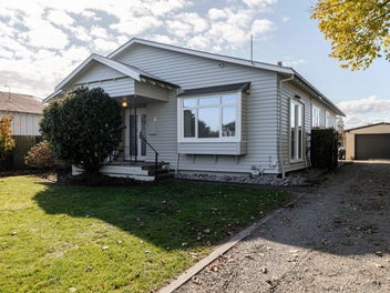 5 Perrin Place, Kelvin Grove, Palmerston North