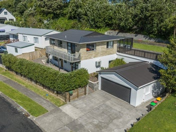 37 Herekawe Drive, Spotswood, New Plymouth