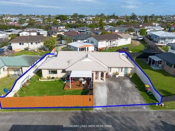 8 Aspenwood Place, Favona, Auckland