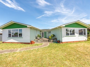 7 Lindsey Crescent, Springvale, Whanganui