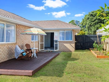 6 Piriti Place, Weymouth, Auckland