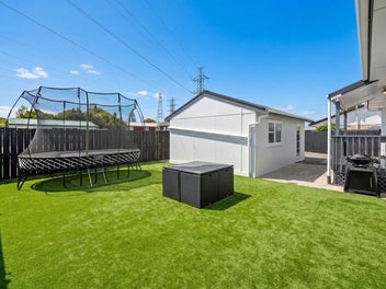 43A Edgewater Drive, Pakuranga, Auckland
