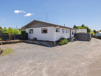 19 MacLoughlin Drive, Te Puke, Te Puke