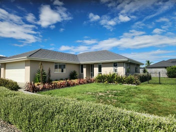 6 Oakdale Grove, Richmond, Richmond