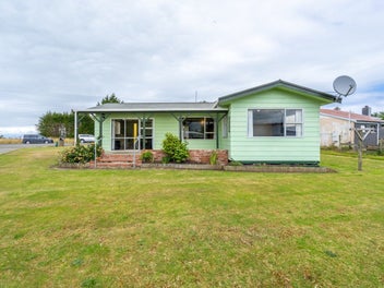 16 Havelock Street, Riverton