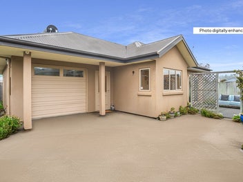 4/15 Derrett Place, Saint Martins, Christchurch