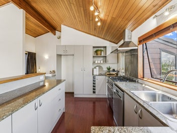 1/11 Faulkner Road, Northcote Point, Auckland