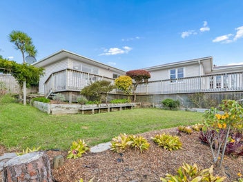 66 Bleakhouse Road, Bucklands Beach, Auckland