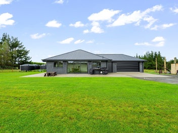 150 Fairweather Road, Mill Road, Invercargill