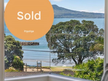 70 Beach Road, Castor Bay, Auckland