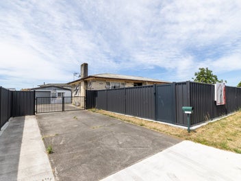 52 Dover Road, Flaxmere, Hastings
