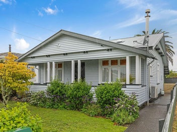 87 Russell Street, Westport, Westport